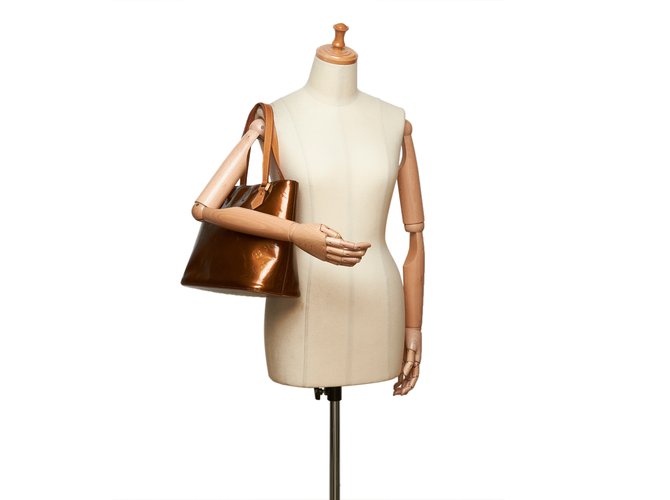 Louis Vuitton Vernis Houston Marrone Bronzo - vista 14