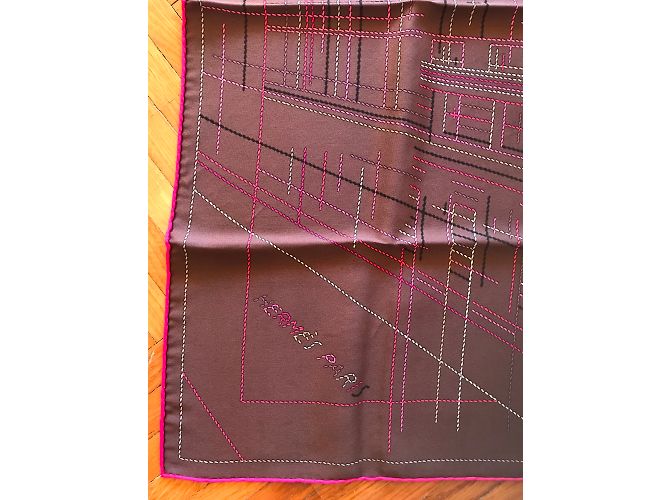 Hermès Hermes Square 70 Sella vintage in seta Cioccolato - vista 2