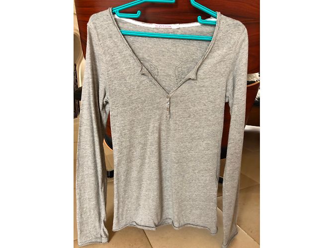 Top Berenice Manga Larga Gris Algodón Alas con Brillo - vista 5