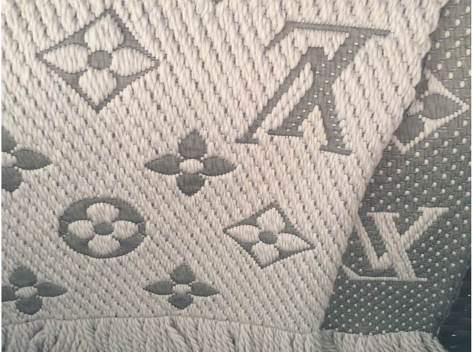 Louis Vuitton LOGOMANIA-SCHAL Grau - Ansicht 4