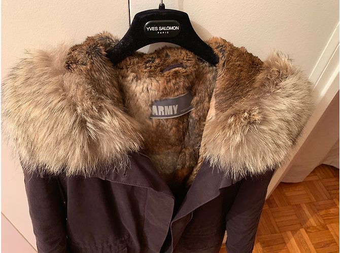 Parka Army Yves Salomon Azul Marinho Algodão e Pele de Coelho - vista 7