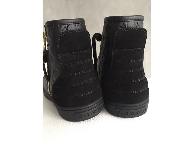 Louis Vuitton Stivale sneaker Punchy Nero - vista 3
