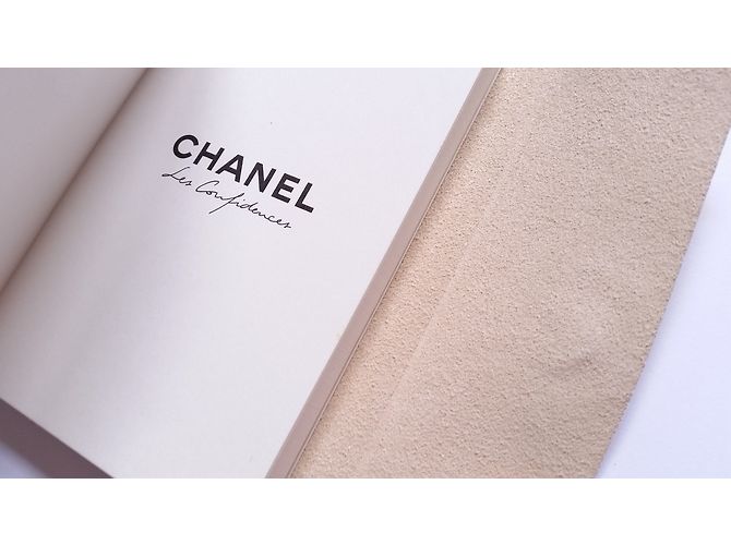 Chanel Purses, wallets, cases Beige - view 4