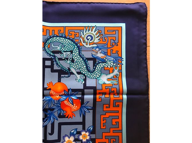 Hermès Hermes Square 90 Turandot eccezionale Blu navy - vista 3