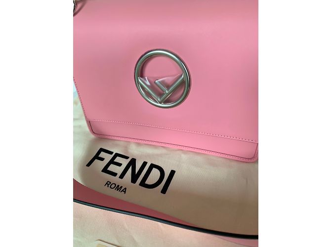 Fendi Kan I f - vista 5