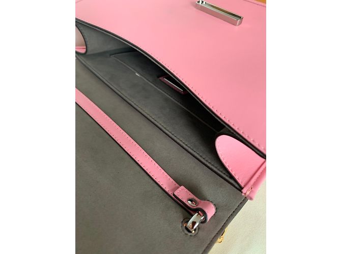 Fendi Kan I f - vista 7