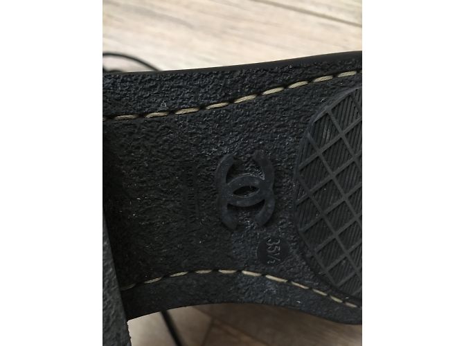 Botas Militares Chanel de Cuero Negro 35,5 - vista 6