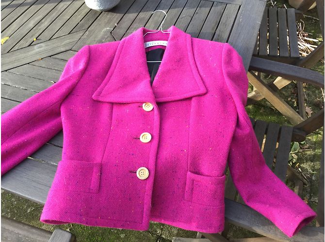 Givenchy Very beautiful luxury jacket in an exellent condition Fuschia - view 4