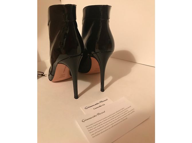 Stivaletti Gianvito Rossi in vernice nera Nero - vista 4