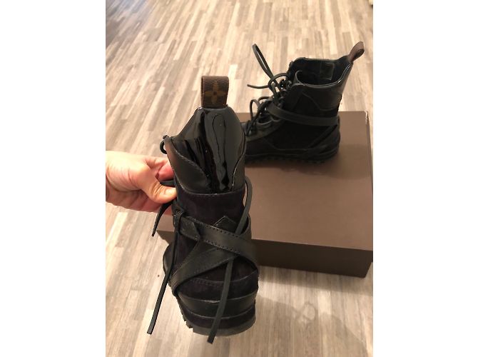 Stivaletti Louis Vuitton in pelle nera Nero - vista 3