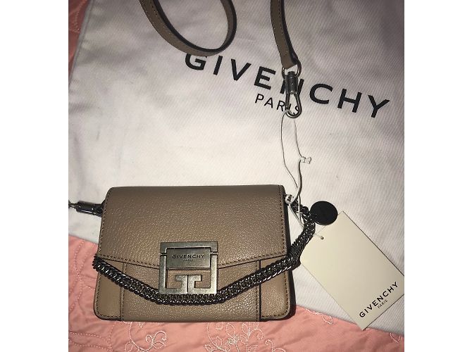 Borsa a mano Givenchy GV3 Small beige in pelle - vista 3