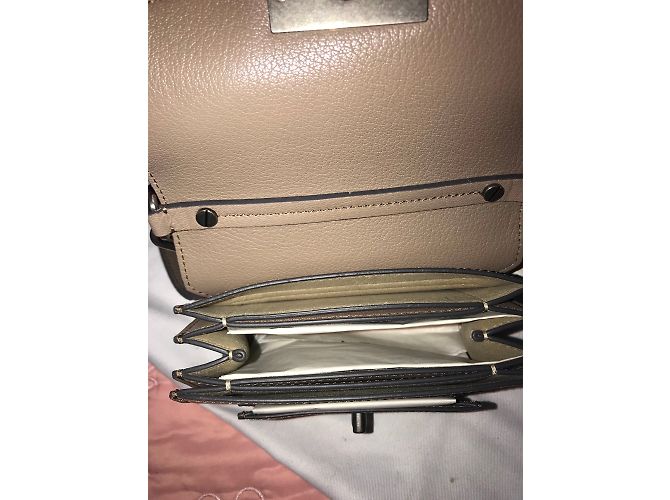 Borsa a mano Givenchy GV3 Small beige in pelle - vista 5