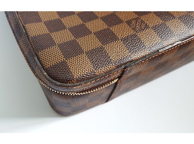 Valigetta Louis Vuitton Marrone Scuro in Tela - vista 3