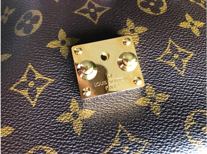 Louis Vuitton Pochette Metis Marrone - vista 7