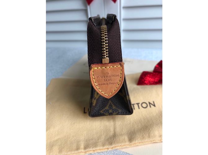 Louis Vuitton Pochette 15 Castaño - vista 5