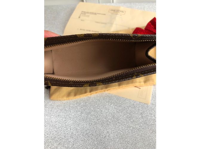 Louis Vuitton Pochette 15 Castaño - vista 6