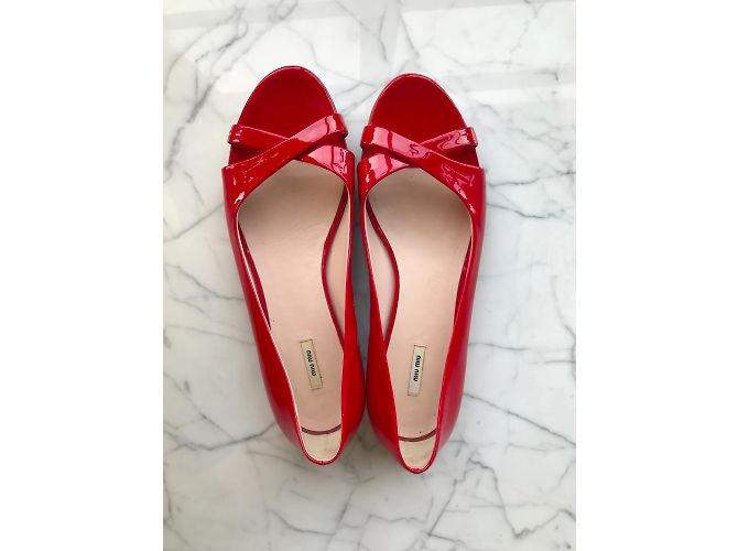 Ballerine in vernice rossa Miu Miu Rosso - vista 3