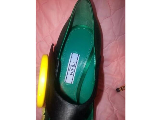 PRADA Marke Schuhe "Raso Ricamo" Farbe Mango + Giallo Grün - Ansicht 3