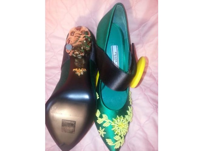 PRADA Marke Schuhe "Raso Ricamo" Farbe Mango + Giallo Grün - Ansicht 5