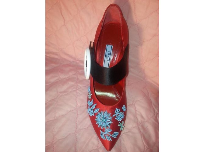 PRADA Marke Schuhe "Raso Ricamo" Fuoco-Turchese Farbe Rot - Ansicht 3