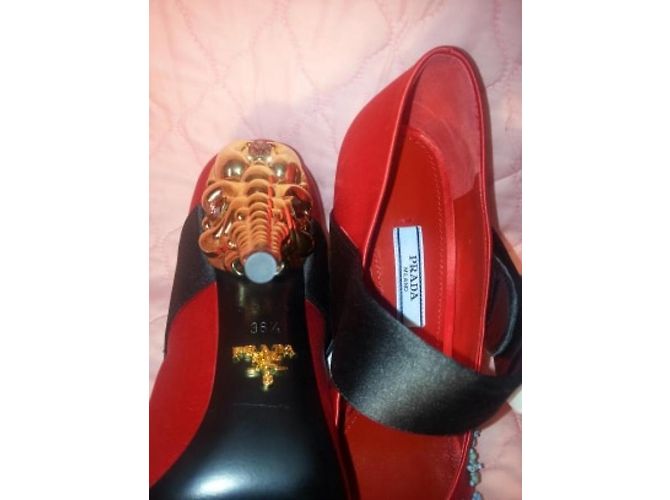 PRADA Marke Schuhe "Raso Ricamo" Fuoco-Turchese Farbe Rot - Ansicht 4
