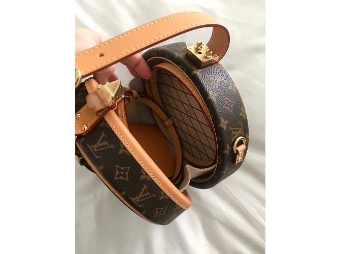 Louis Vuitton Pequena caixa de chapéu Marrom - vista 5