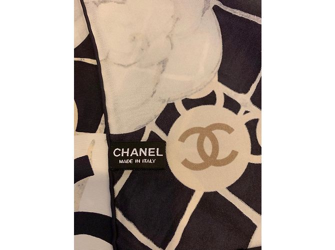 CACHE CHANEL Preto - vista 3
