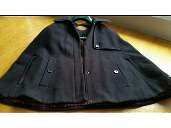 Des Petits Hauts Abrigos, Ropa de calle - vista 2