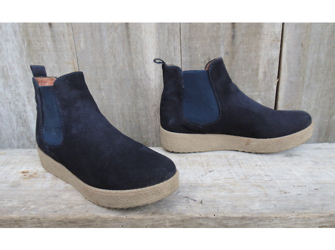 Botines Chelsea Sessun de ante negro - vista 4