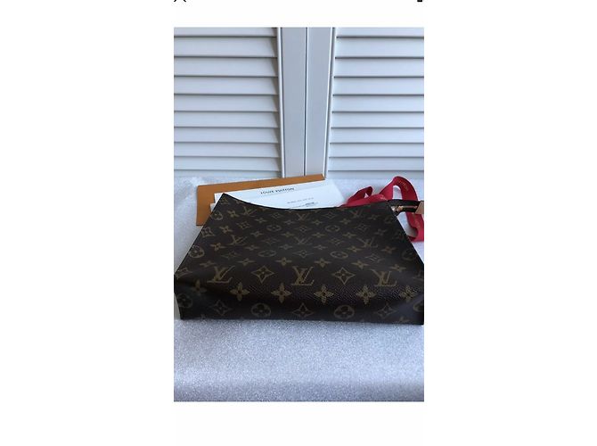 Louis Vuitton Pochette 26 Castaño - vista 5