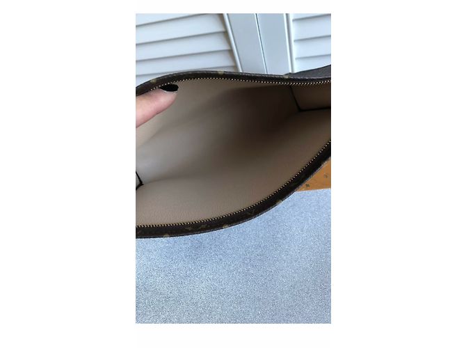 Louis Vuitton Pochette 26 Castaño - vista 6