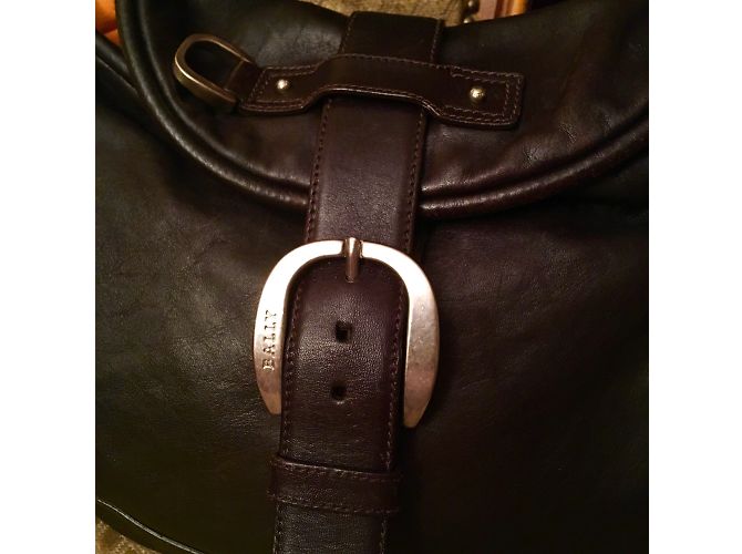 Bally Besace cuir Val. 800 EUR - vue 7