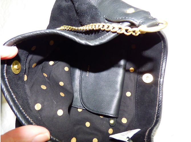 Borsa One step in pelle nera con tracolla in metallo dorato Nero D'oro - vista 10