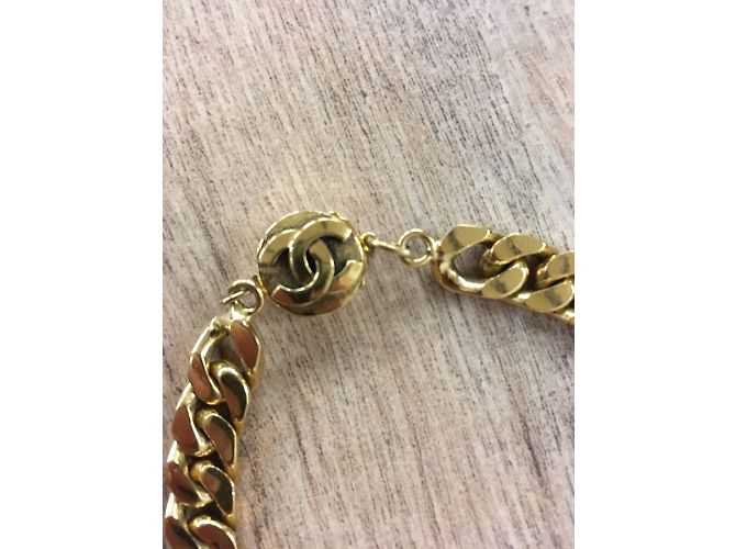 Collana Chanel pietre rosse e verdi metallo Rosso D'oro Verde - vista 8