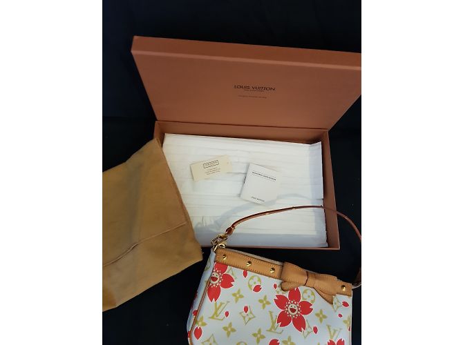 Louis Vuitton Pochette Monogram Cherry Blossom Edizione Limitata Rosa Rosso Crudo - vista 5