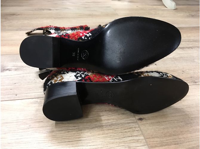 Chanel Tweed Stiefel Schwarz Rot Weiß Größe 38 - Ansicht 10