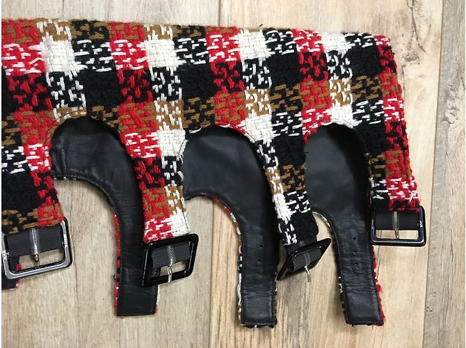 Chanel Tweed Stiefel Schwarz Rot Weiß Größe 38 - Ansicht 4