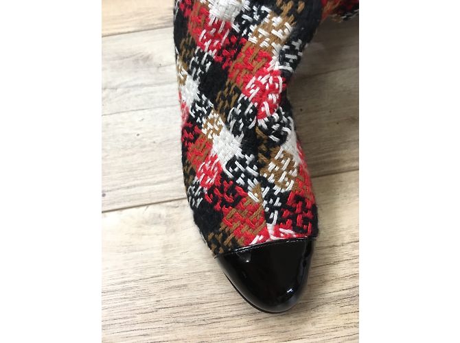 Chanel Tweed Stiefel Schwarz Rot Weiß Größe 38 - Ansicht 7