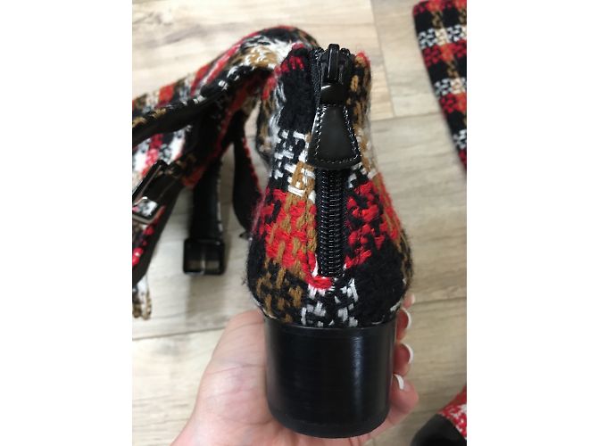 Chanel Tweed Stiefel Schwarz Rot Weiß Größe 38 - Ansicht 8