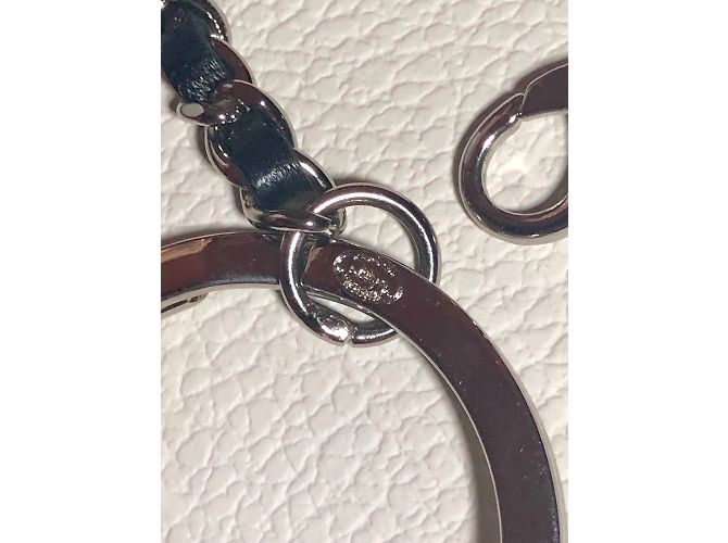 Ciondolo portachiavi Chanel Nero Argento - vista 5