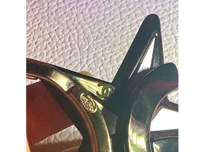 Ciondolo portachiavi Chanel Nero Argento - vista 6