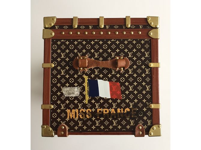Louis Vuitton Pisapapeles de Miss Francia Multicolor - vista 5