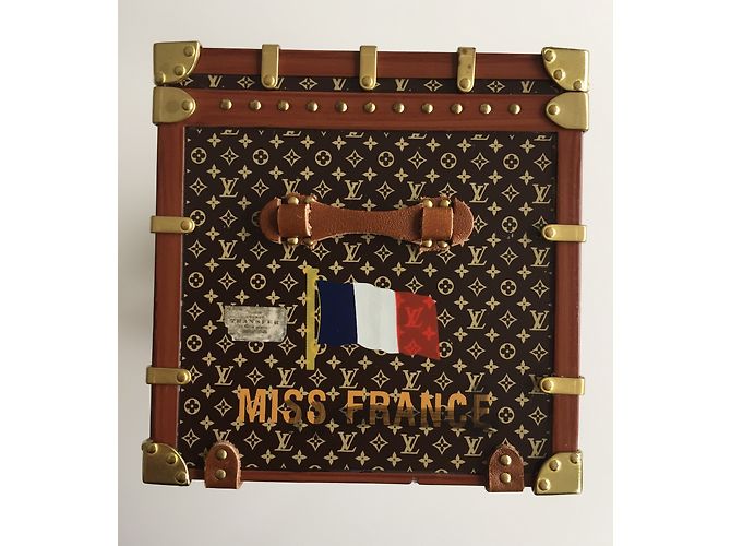 Louis Vuitton Pisapapeles de Miss Francia Multicolor - vista 6