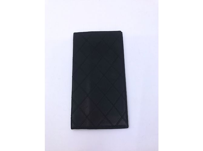 Cartera larga Chanel en piel acolchada negra Negro - vista 3
