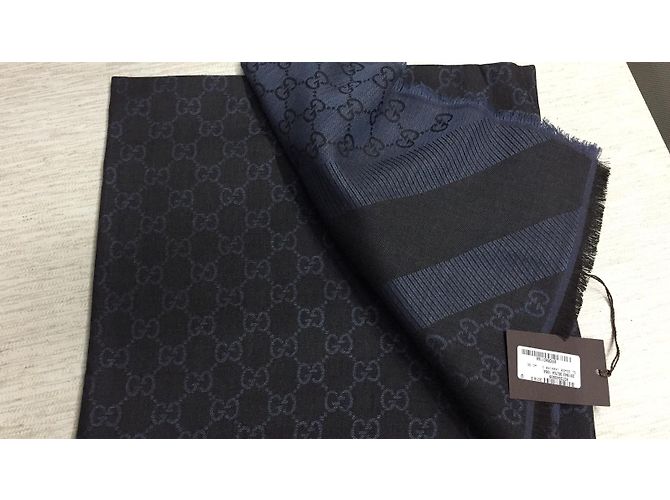 Gucci Blaue Marine des Monogrammschals - Ansicht 4