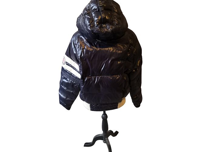 Schöne Moncler Jacke gemischt - Ansicht 2