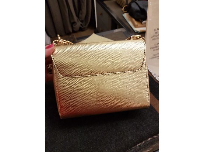 Twist Louis Vuitton Golden - Ansicht 4