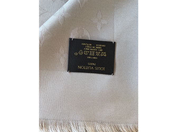 Louis Vuitton METRO75249 Beige - vista 4