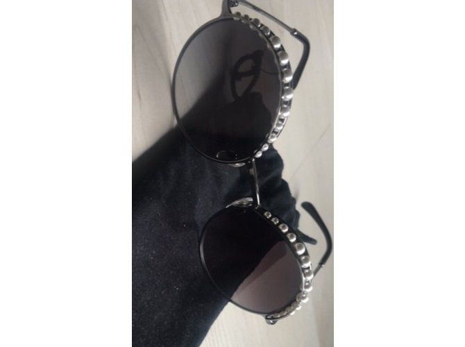 Chanel Occhiali da sole Nero Grigio - vista 2