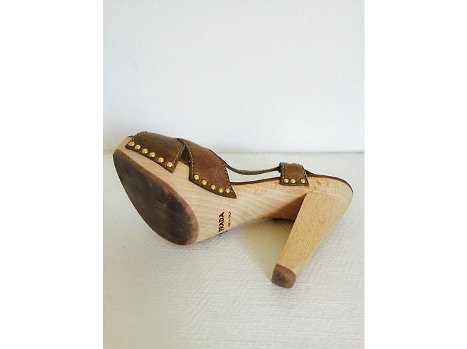 Sandali Prada Beige in Pelle - vista 3
